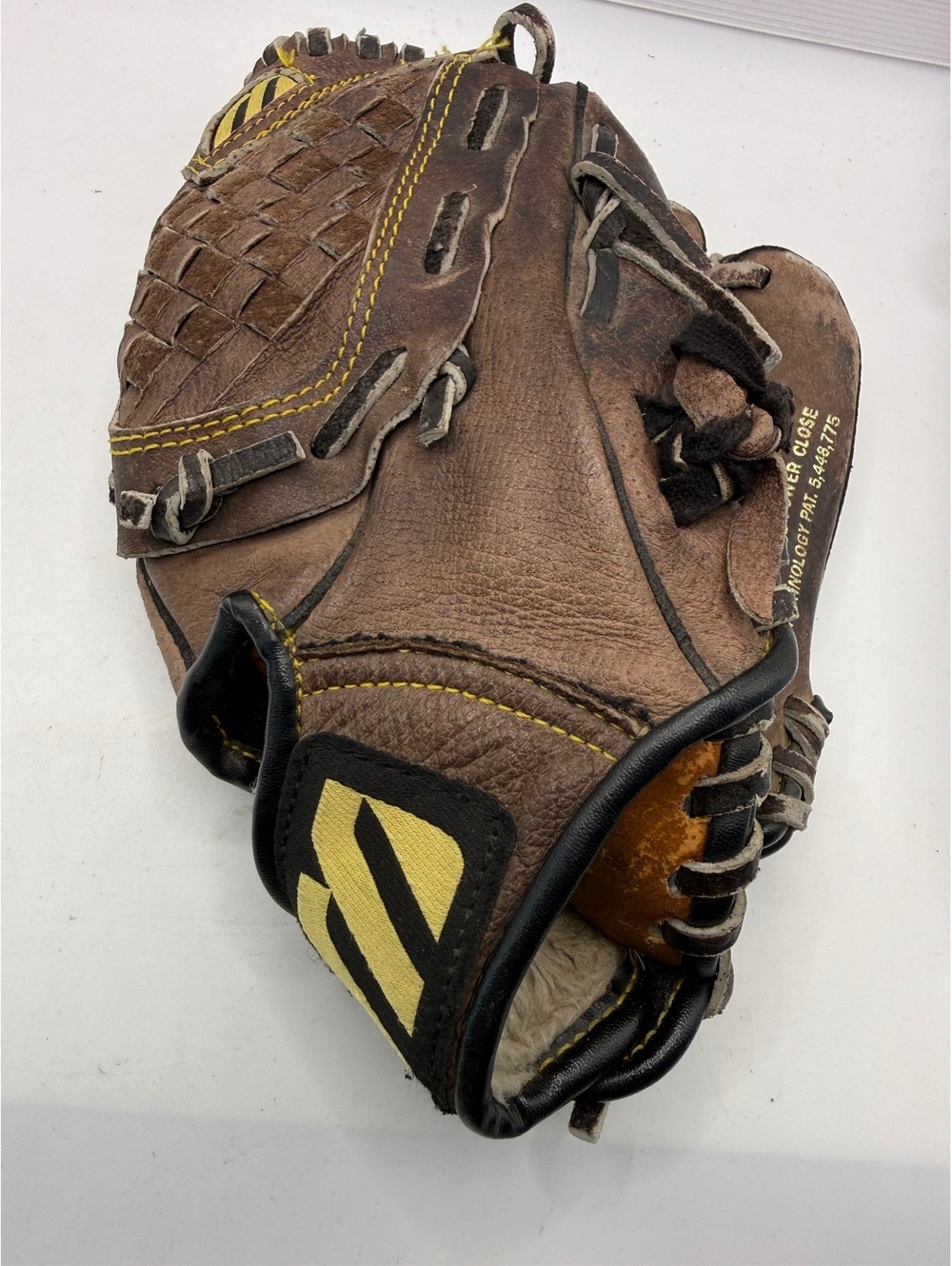 Mizuno 10 Inch MPR 100P Baseball Glove with Innovative Power Close Technology